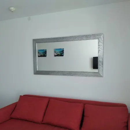 Cozy Malibu Park Daire